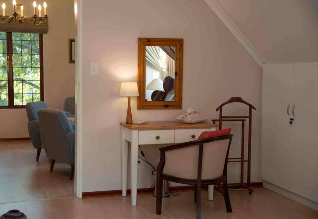 Meadows Mountain View Villa Hout Bay Room photo